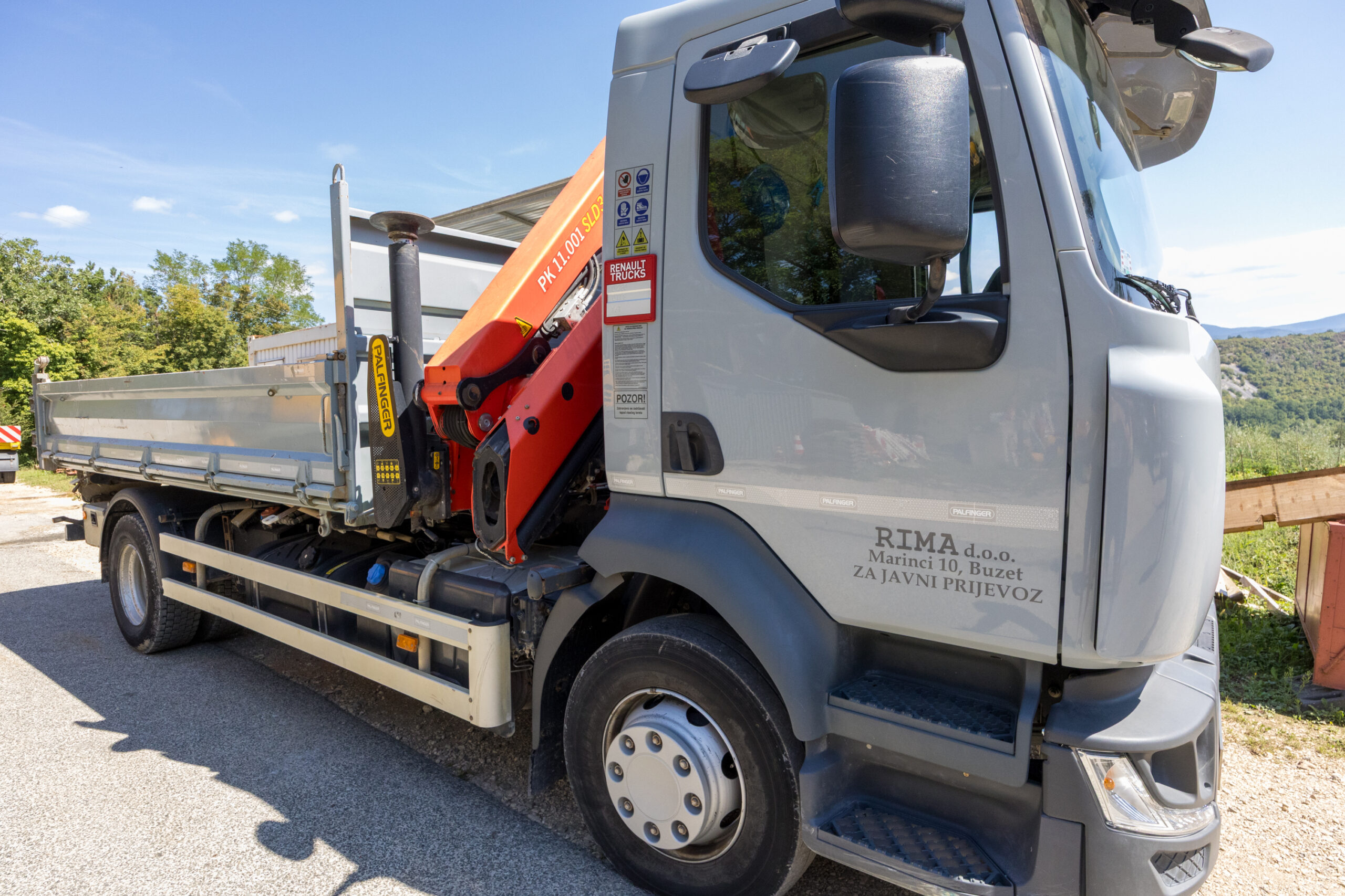 Prijevoz i logistika